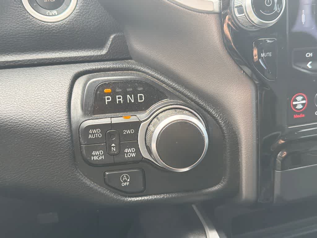 Used 2020 RAM 1500 Big Horn AWD/4WD image 30