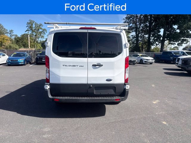 Certified 2018 Ford Transit 250 130 Low Roof w/ Exterior Upgrade Package RWD image 6