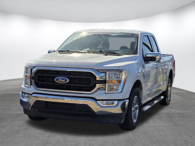 Certified 2022 Ford F150 XLT w/ Equipment Group 301A Mid RWD image 3