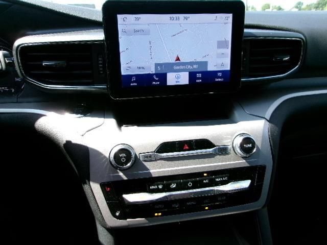 Certified 2023 Ford Explorer XLT w/ Equipment Group 202A AWD/4WD image 11