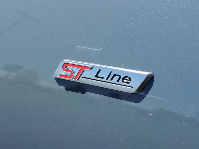 Certified 2023 Ford Escape ST-Line Elite w/ Premium Technology Package AWD/4WD image 9