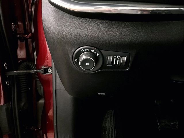 Used 2022 Jeep Compass High Altitude AWD/4WD image 30