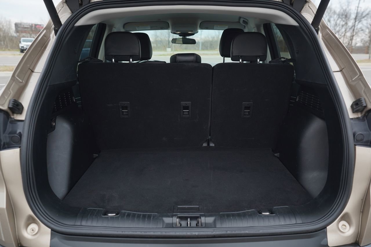 Certified 2021 Ford Escape SEL FWD image 18