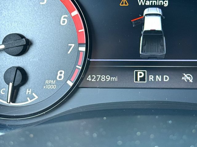 Used 2023 Nissan Frontier PRO-4X w/ Technology Package AWD/4WD image 16