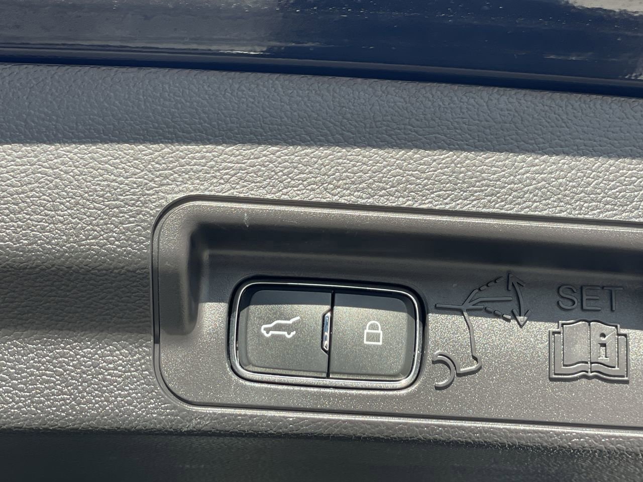 Certified 2021 Ford Explorer Timberline image 15