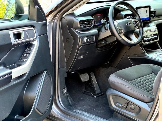 Certified 2021 Ford Explorer XLT image 8