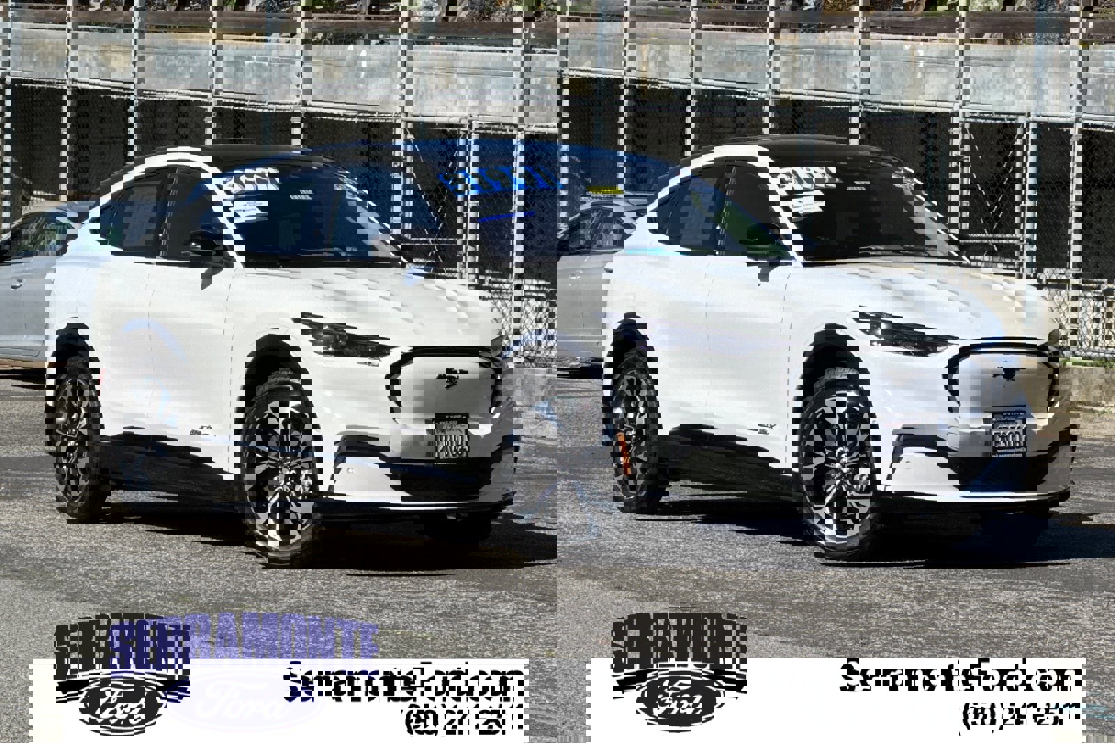 Certified 2023 Ford Mustang Mach-E Premium image 1