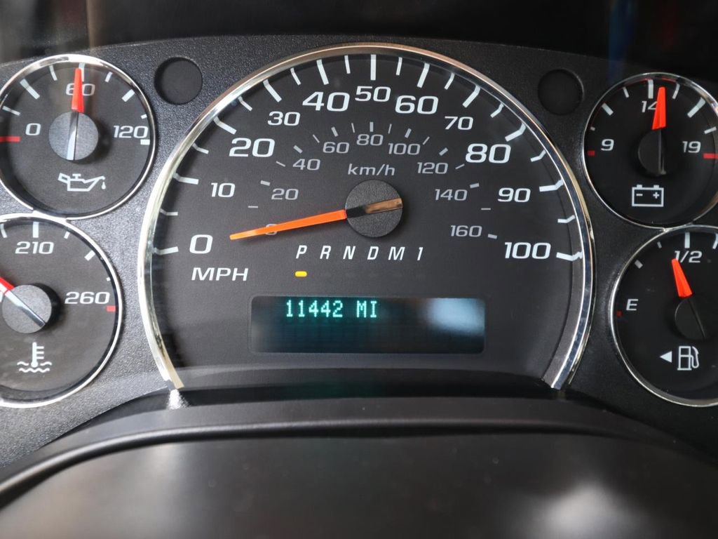 Used 2024 GMC Savana 2500 w/ Driver Convenience Package RWD image 20
