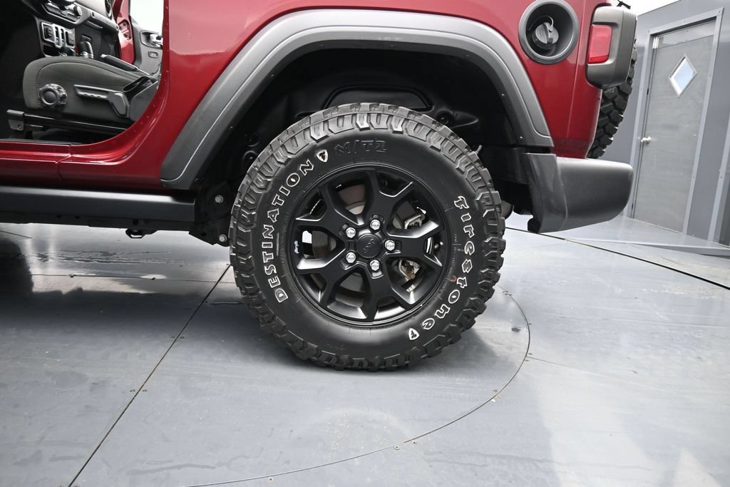Used 2021 Jeep Wrangler Sport AWD/4WD image 16