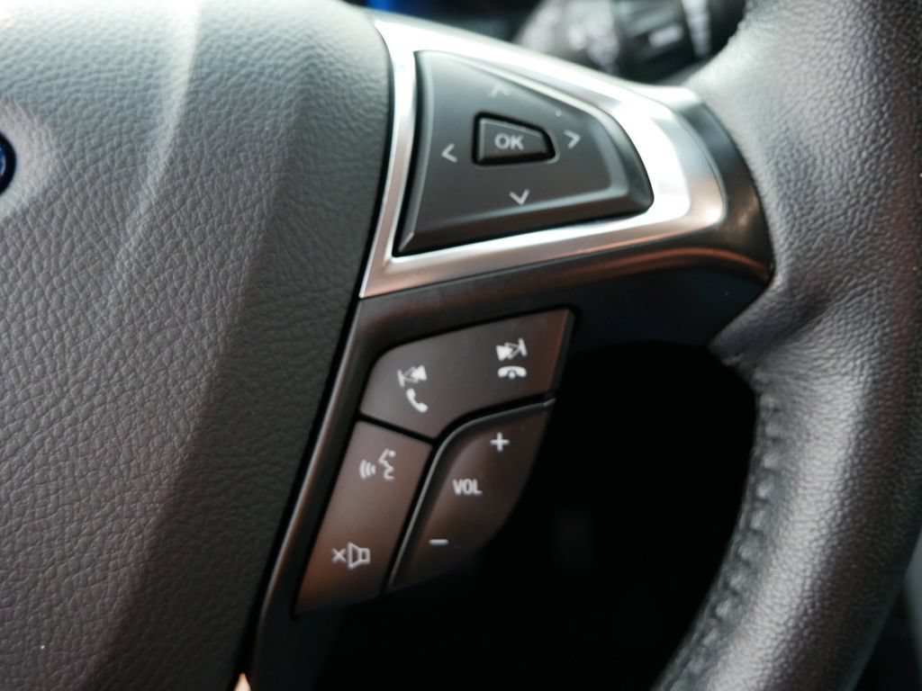 Certified 2024 Ford Edge SEL AWD/4WD image 19