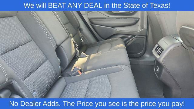 Used 2024 GMC Terrain SLE FWD image 31