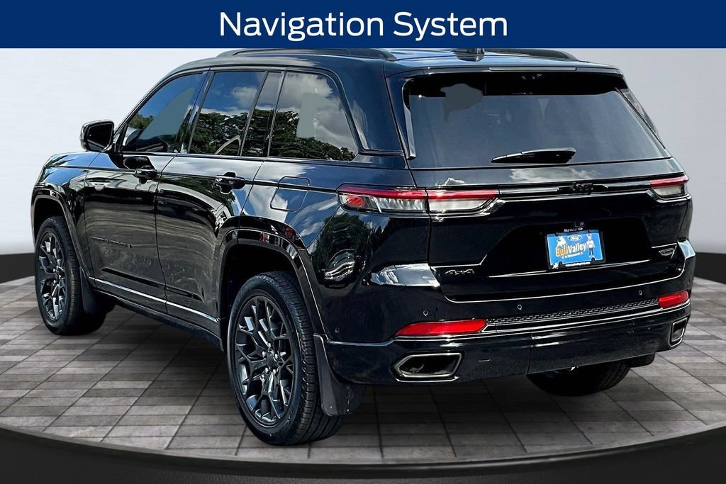 Used 2025 Jeep Grand Cherokee Summit AWD/4WD image 4