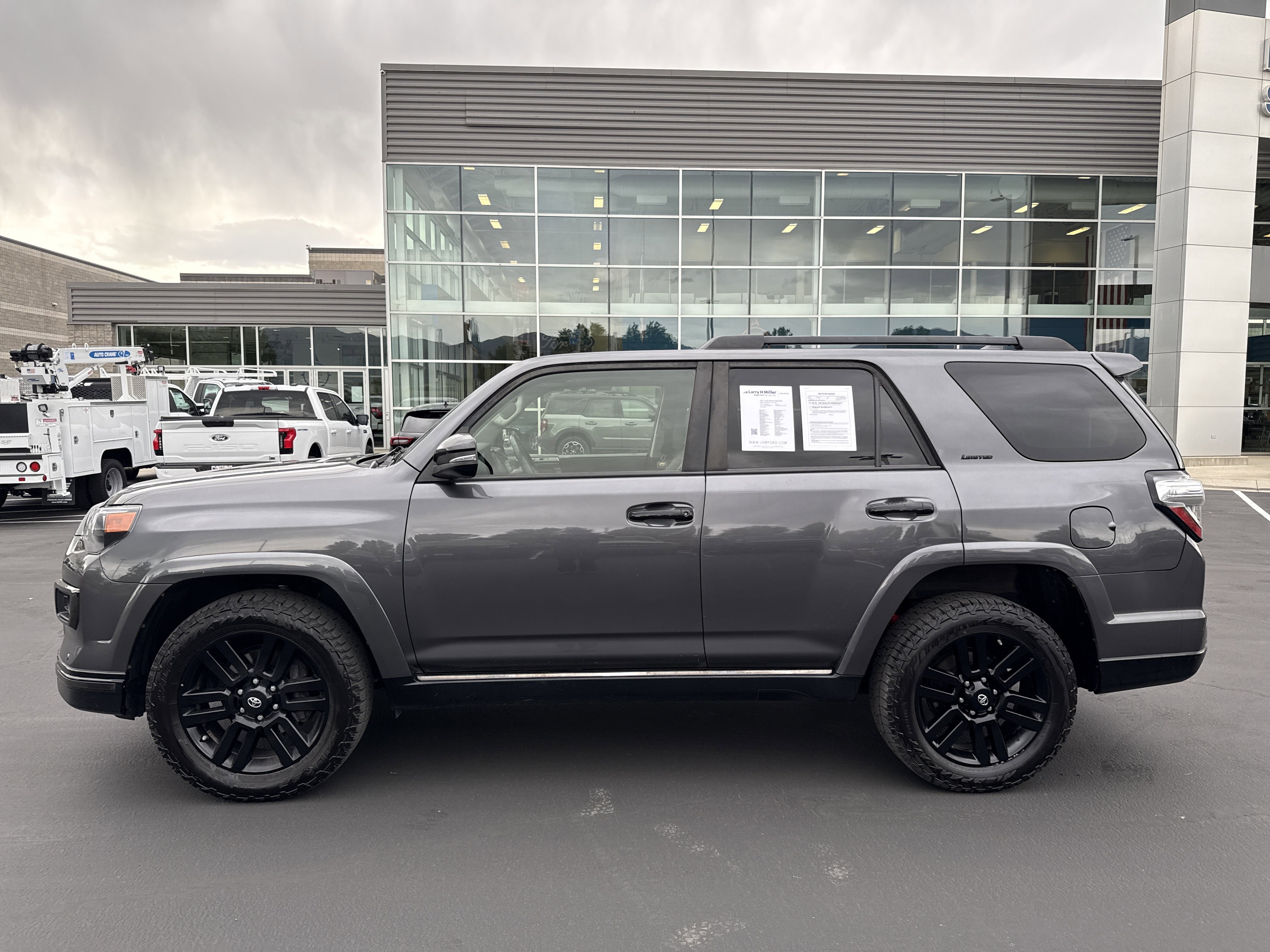 Used 2021 Toyota 4Runner Nightshade AWD/4WD image 2