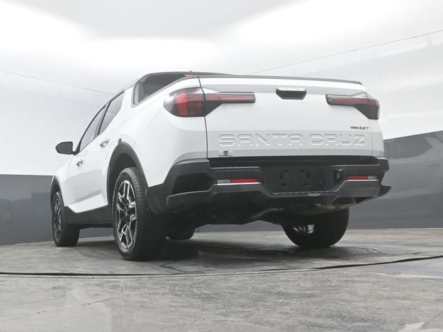 Used 2025 Hyundai Santa Cruz Limited AWD/4WD image 25