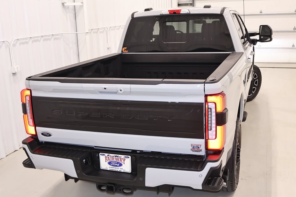 Certified 2025 Ford F350 4x4 Crew Cab Super Duty image 51