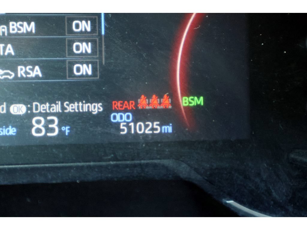 Used 2023 Toyota RAV4 XLE w/ Convenience Package FWD image 31
