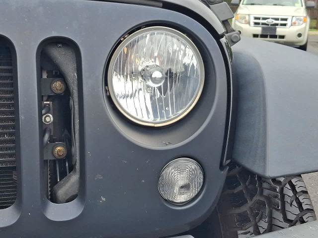 Used 2017 Jeep Wrangler Unlimited Sport AWD/4WD image 30