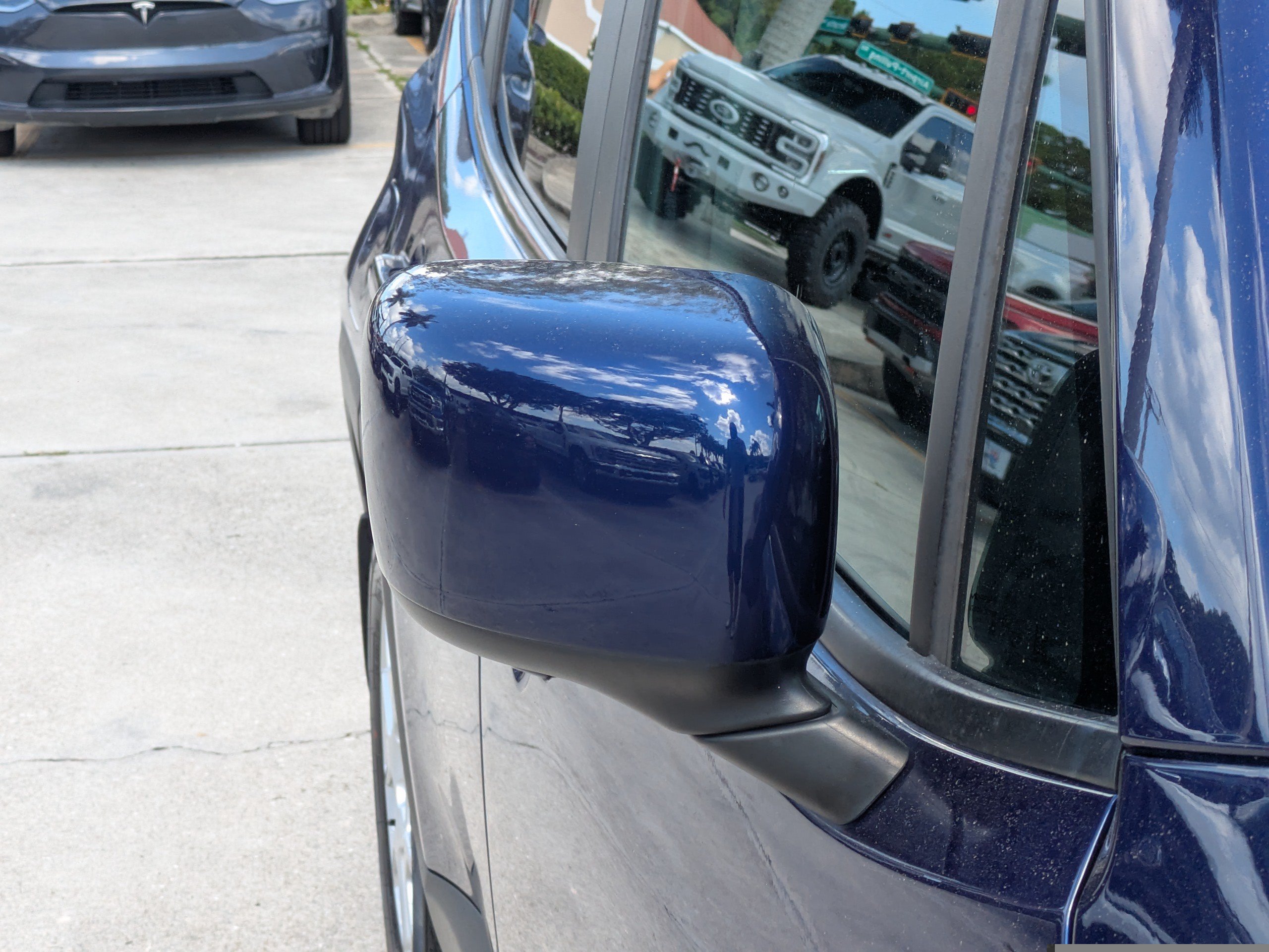 Used 2021 Jeep Renegade Latitude w/ Sun & Sound Group FWD image 10
