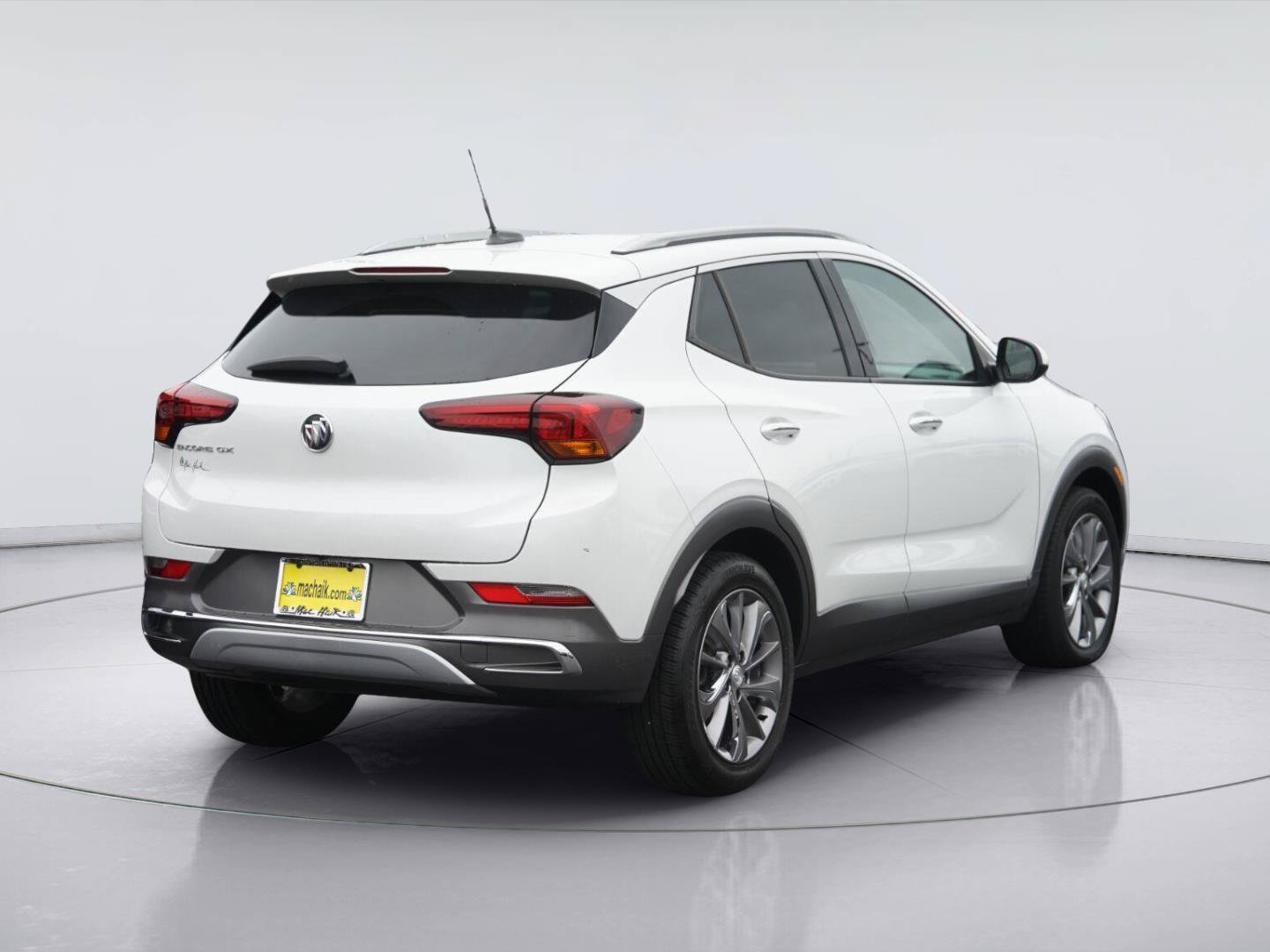 Used 2021 Buick Encore GX Essence w/ Experience Buick Package FWD image 6