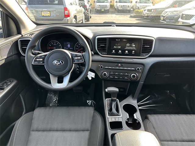 Used 2022 Kia Sportage LX image 14