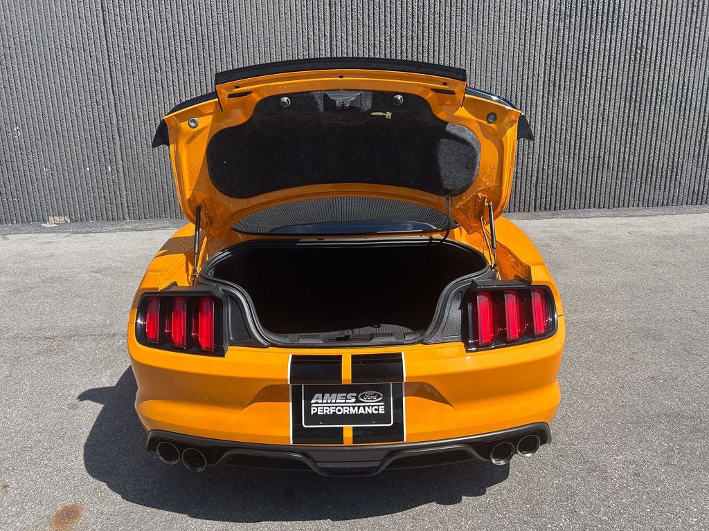 Certified 2018 Ford Mustang Shelby GT350 w/ Convenience Package RWD image 16