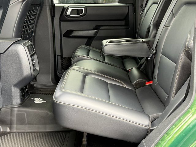Certified 2025 Ford Bronco Badlands AWD/4WD image 7