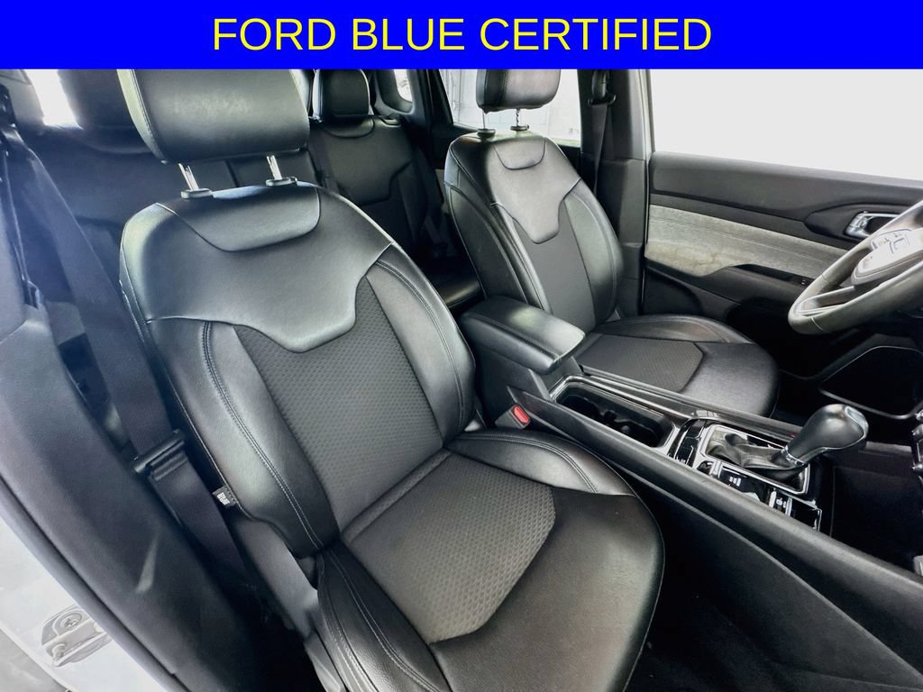 Used 2024 Jeep Compass Latitude AWD/4WD image 29