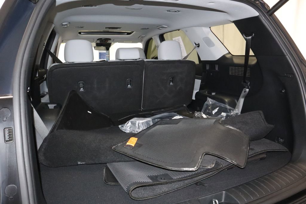 Used 2024 Hyundai Palisade SEL FWD image 19