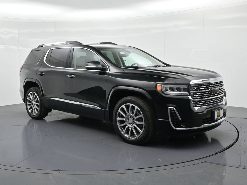 Used 2023 GMC Acadia Denali w/ Denali Ultimate Package AWD/4WD image 4
