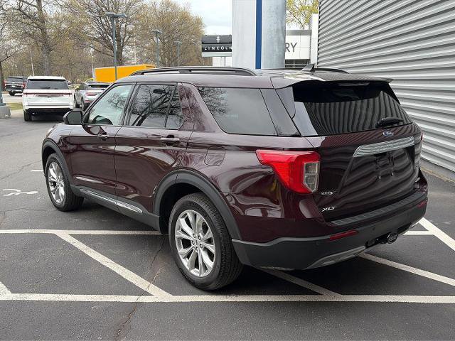Certified 2023 Ford Explorer XLT w/ Equipment Group 202A AWD/4WD image 3