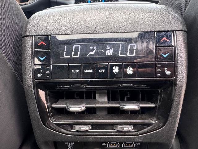 Used 2024 Jeep Grand Cherokee Summit w/ Adv Protech Group IV AWD/4WD image 18