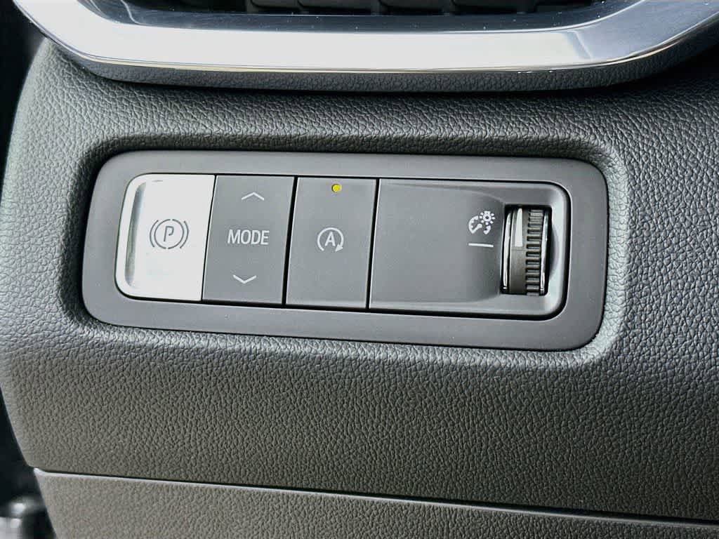 Used 2026 GMC Acadia Denali w/ Super Cruise Package FWD image 26