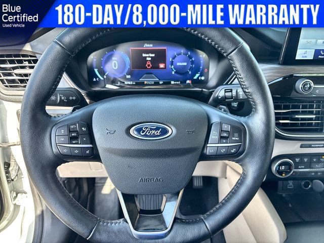 Certified 2020 Ford Escape Titanium AWD/4WD image 23