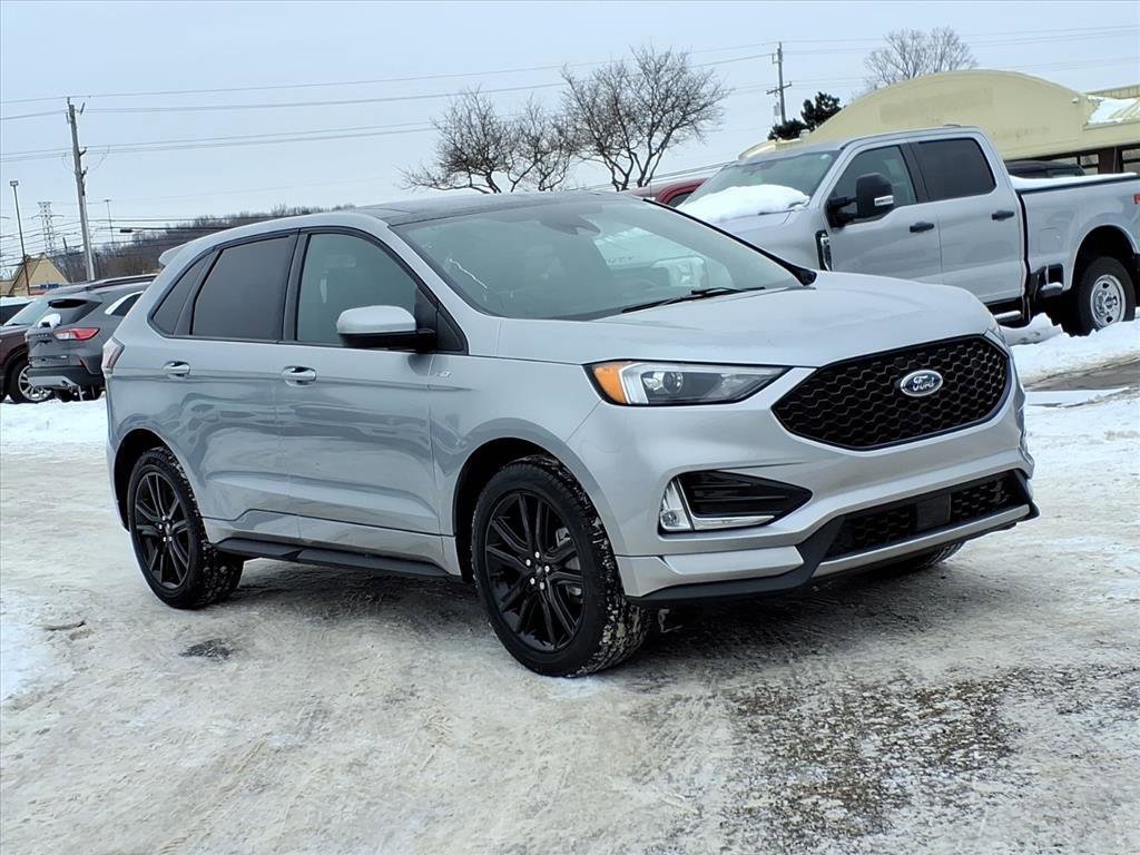 Certified 2024 Ford Edge ST-Line image 7