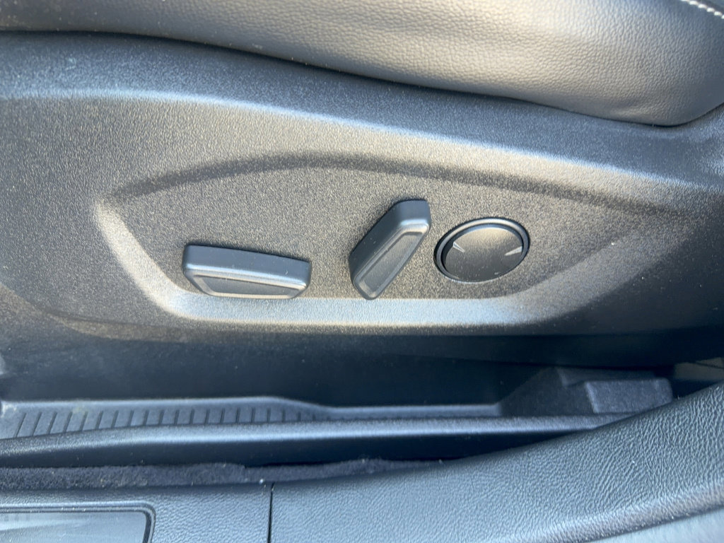 Certified 2023 Ford Edge SEL image 32