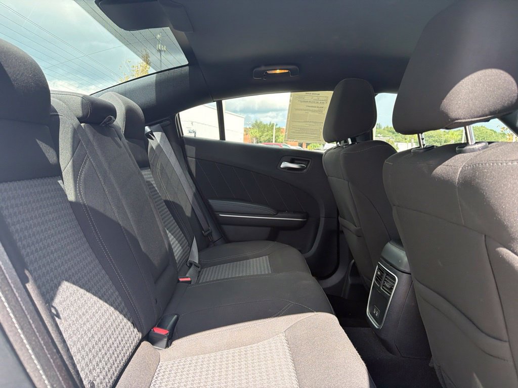 Used 2023 Dodge Charger SXT RWD image 28
