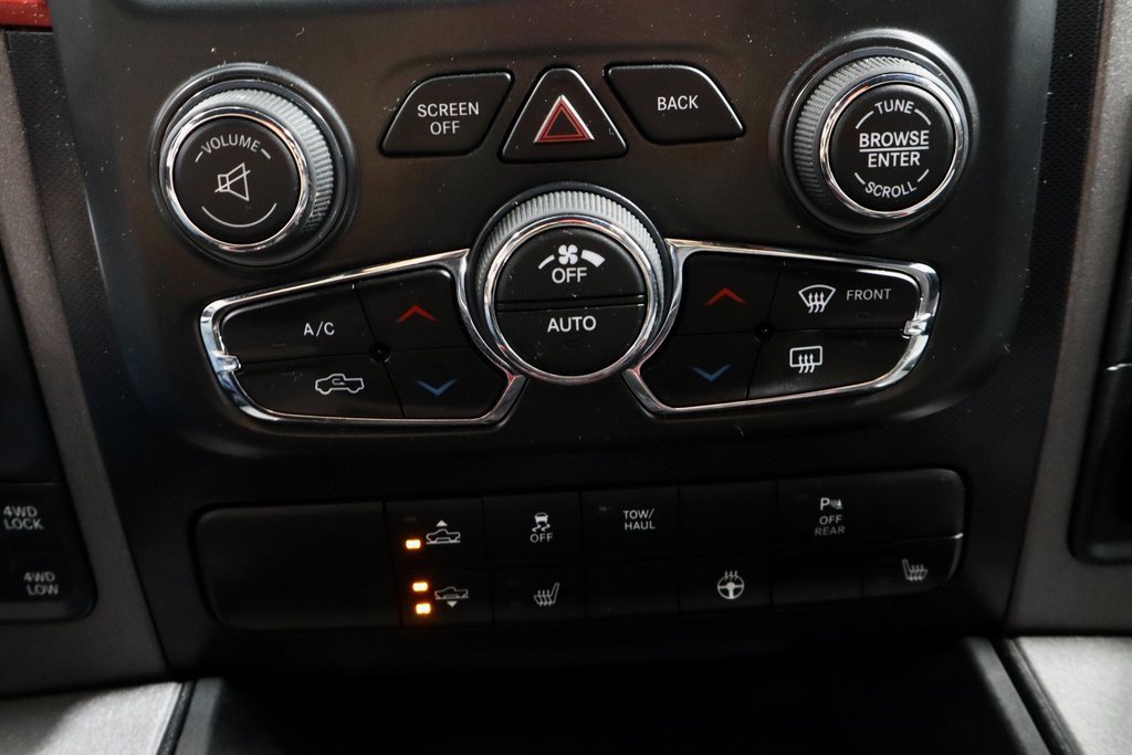 Used 2017 RAM 1500 Rebel w/ Luxury Group image 31