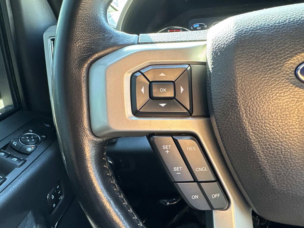 Certified 2022 Ford F250 Lariat w/ Lariat Value Package image 25