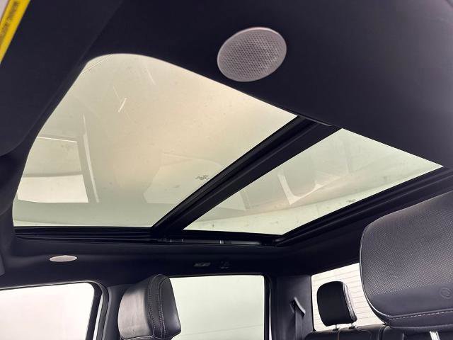 Certified 2022 Ford F150 Platinum w/ Equipment Group 701A High image 14