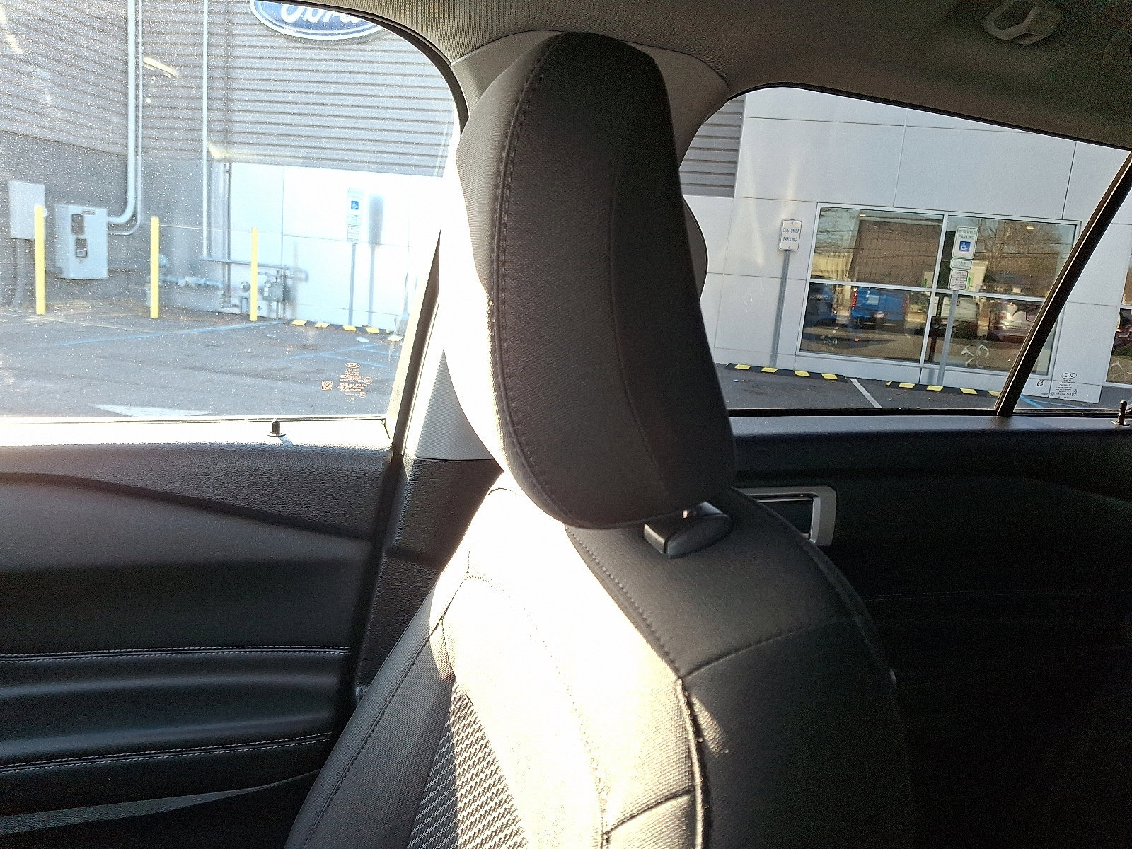 Certified 2024 Ford Explorer XLT image 17