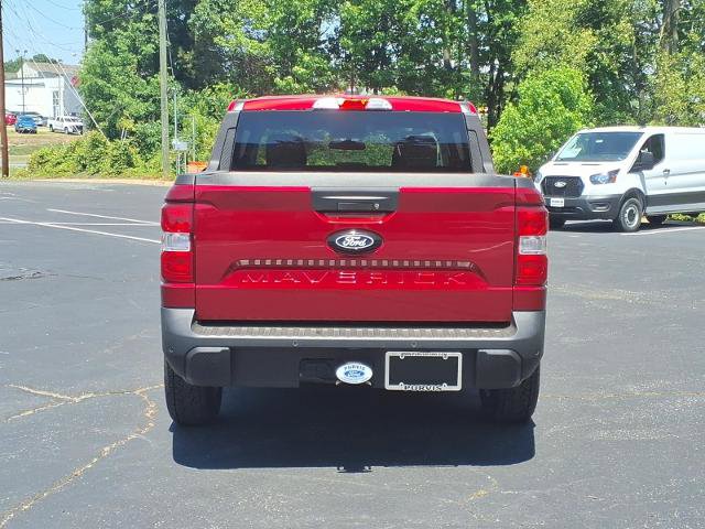 Certified 2025 Ford Maverick XLT w/ XLT Luxury Package AWD/4WD image 4
