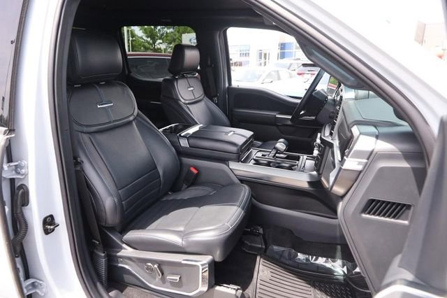 Certified 2025 Ford F150 Platinum w/ Equipment Group 702A High AWD/4WD image 29