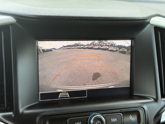 Used 2024 GMC Terrain SLE w/ Driver Convenience Package FWD image 34