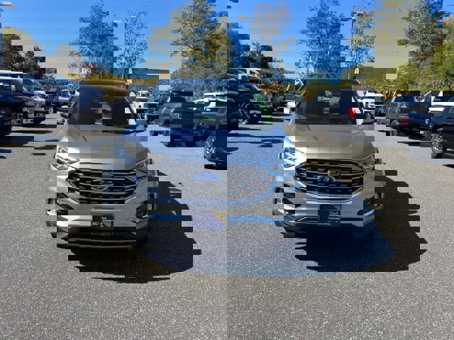Certified 2022 Ford Edge SEL w/ Convenience Package image 7