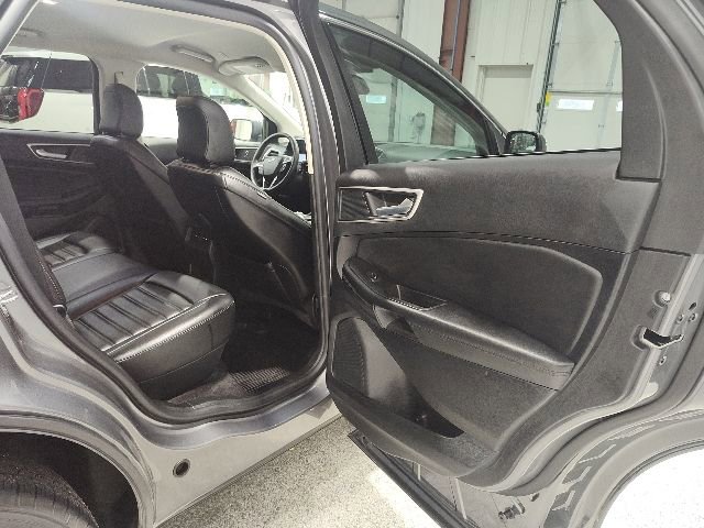 Certified 2023 Ford Edge SEL w/ Convenience Package AWD/4WD image 17