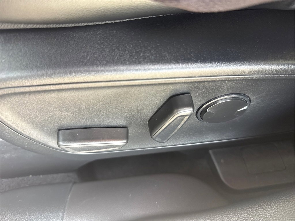 Certified 2023 Ford Escape Platinum image 25
