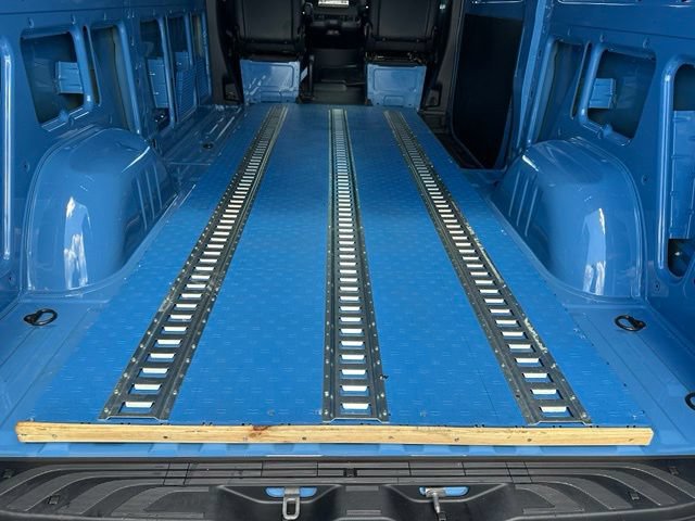 Used 2024 Mercedes-Benz Sprinter 2500 image 14