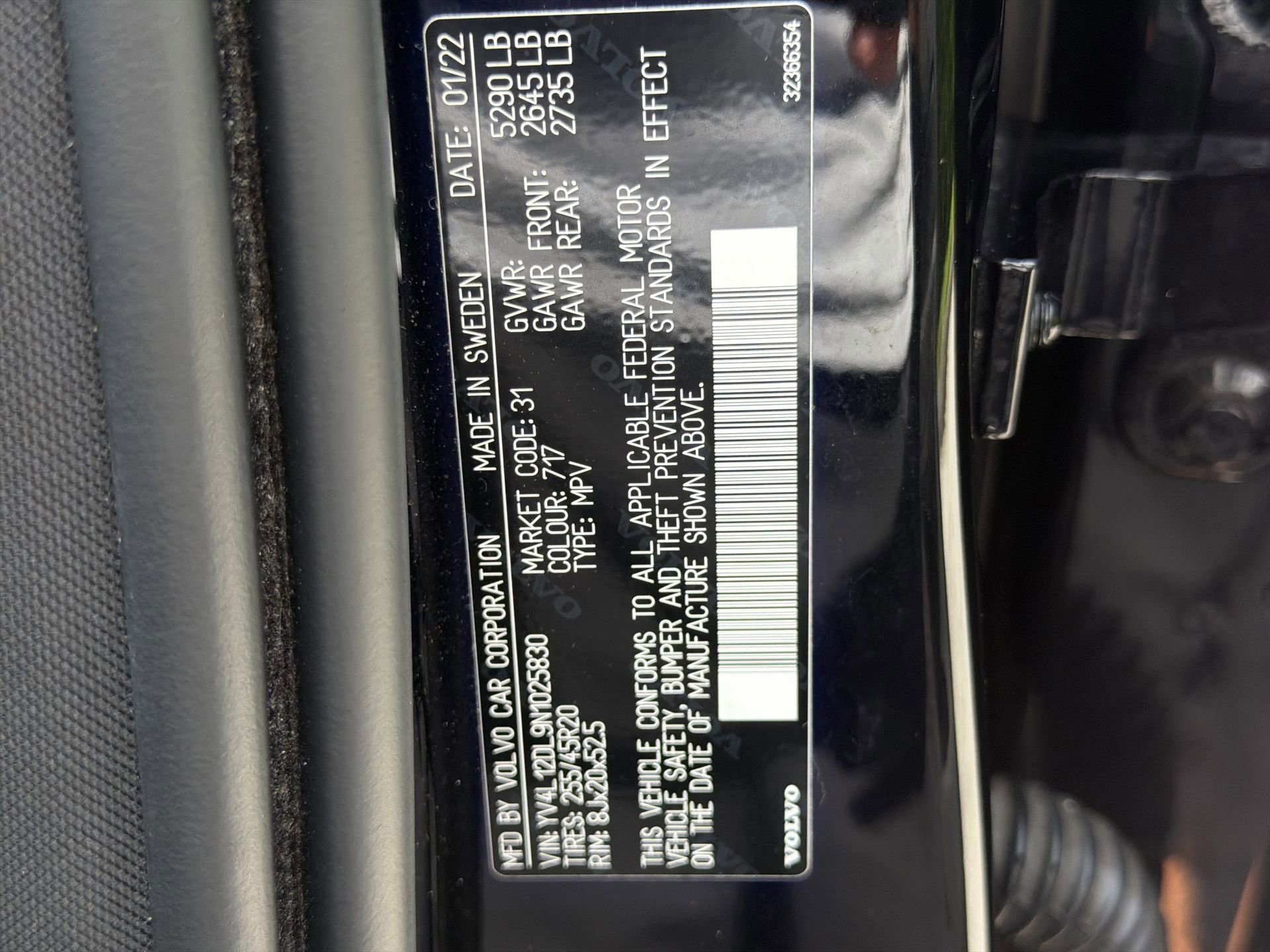 Used 2022 Volvo XC60 B5 Inscription w/ Protection Package Premier FWD image 70