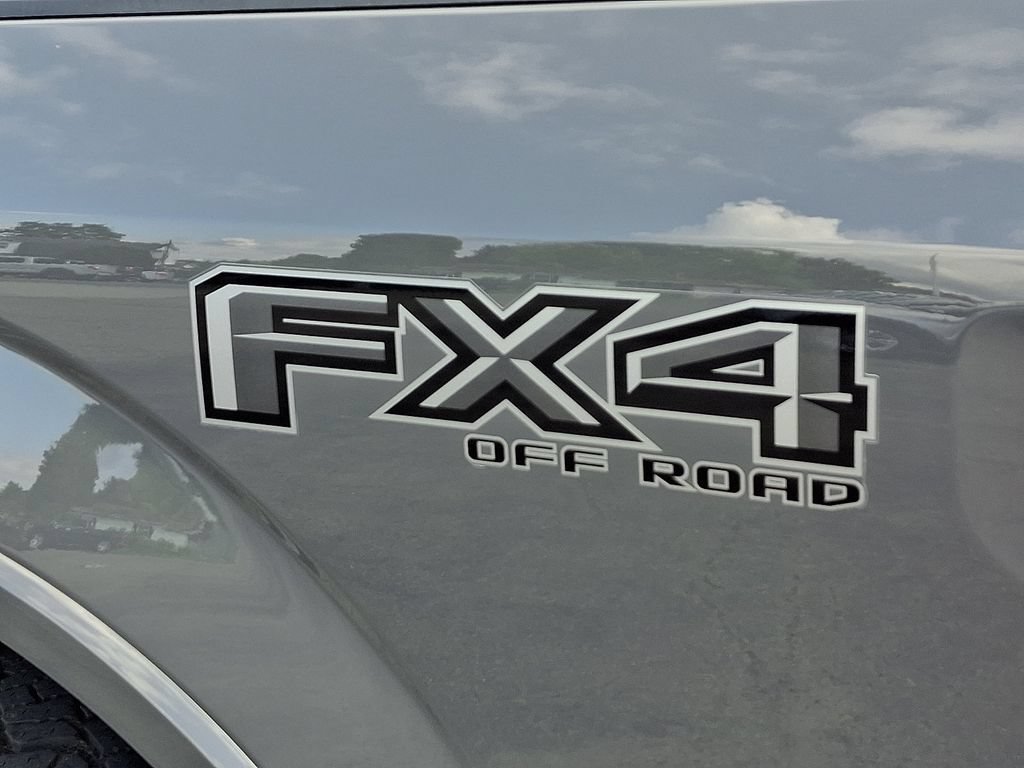 Certified 2020 Ford F150 Lariat w/ Equipment Group 502A Luxury AWD/4WD image 30