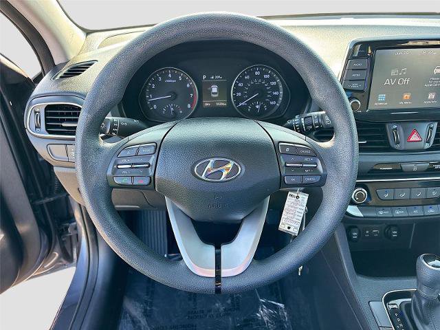 Used 2018 Hyundai Elantra GT FWD image 12